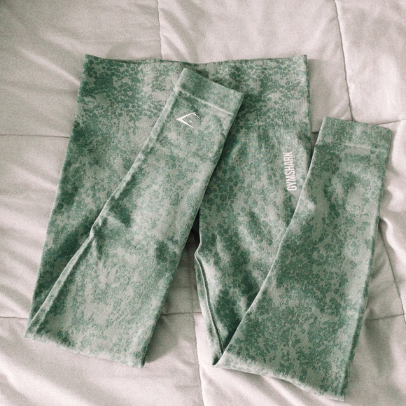 Gymshark Pants - Adapt Animal Seamless Leggings